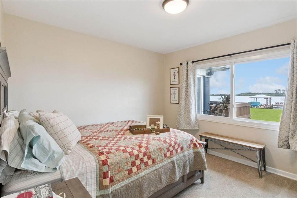 En Venta: $475,000 (4 camas, 2 baños, 1711 Pies cuadrados)