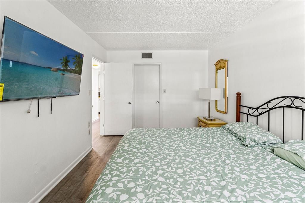 En Venta: $99,999 (2 camas, 1 baños, 1010 Pies cuadrados)