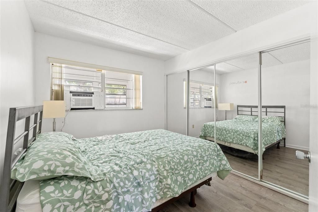 En Venta: $99,999 (2 camas, 1 baños, 1010 Pies cuadrados)