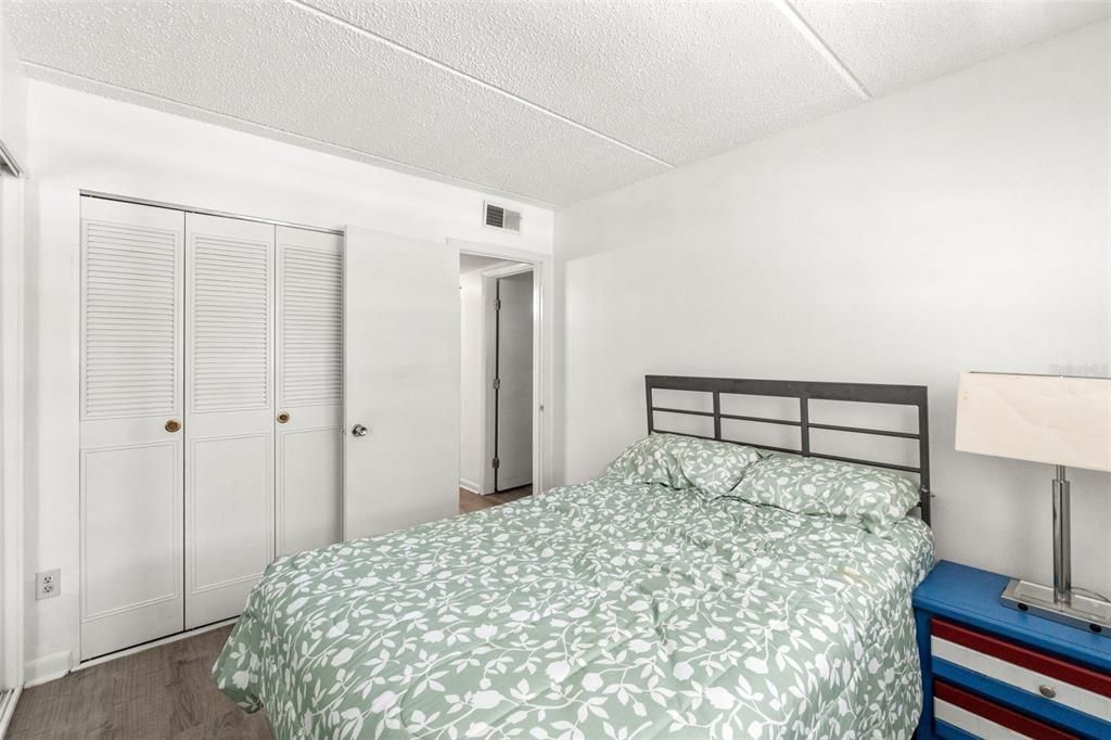 En Venta: $99,999 (2 camas, 1 baños, 1010 Pies cuadrados)