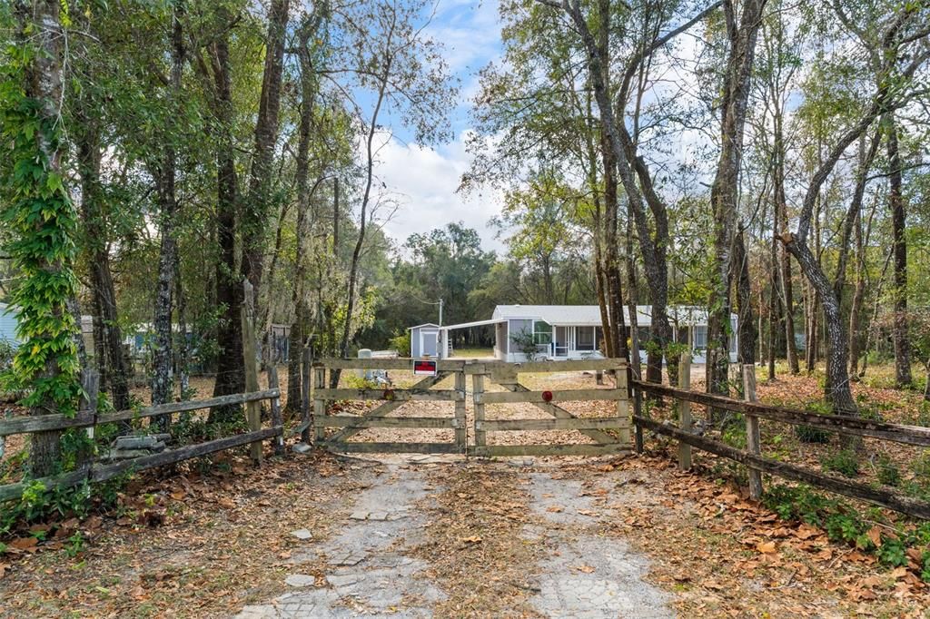 En Venta: $220,000 (3 camas, 2 baños, 1152 Pies cuadrados)