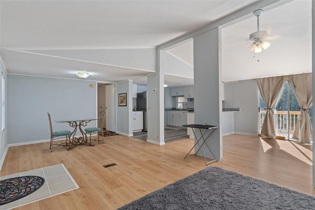 En Venta: $220,000 (3 camas, 2 baños, 1152 Pies cuadrados)