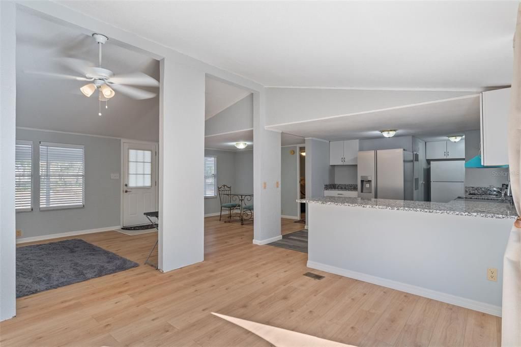 En Venta: $220,000 (3 camas, 2 baños, 1152 Pies cuadrados)