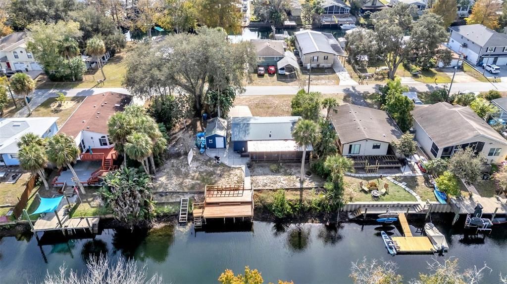 For Sale: $375,000 (2 beds, 1 baths, 1008 Square Feet)