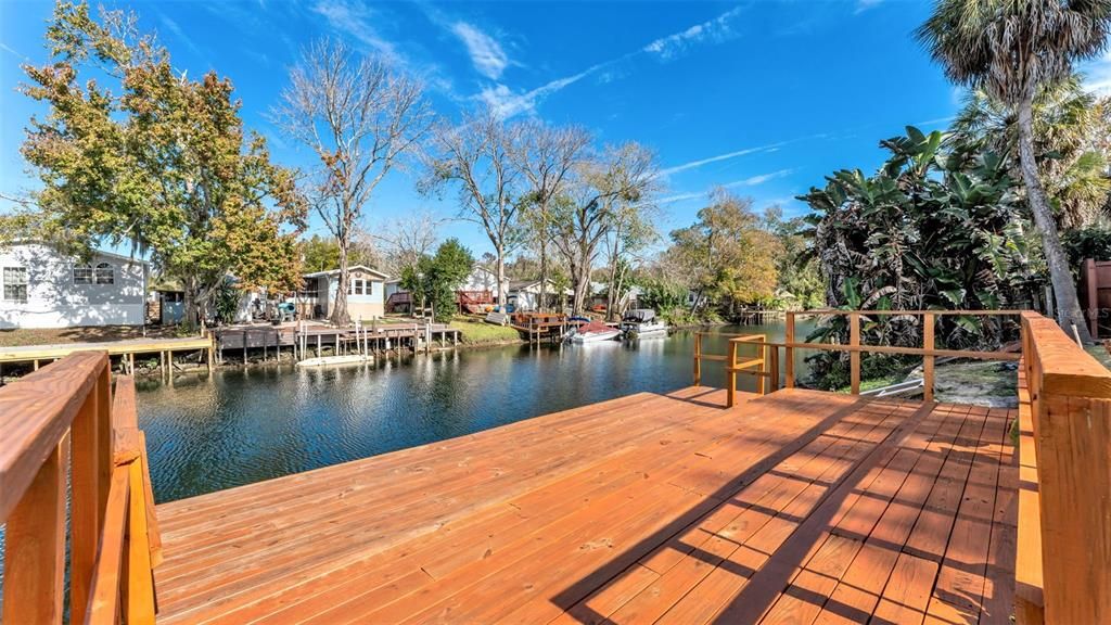 For Sale: $375,000 (2 beds, 1 baths, 1008 Square Feet)