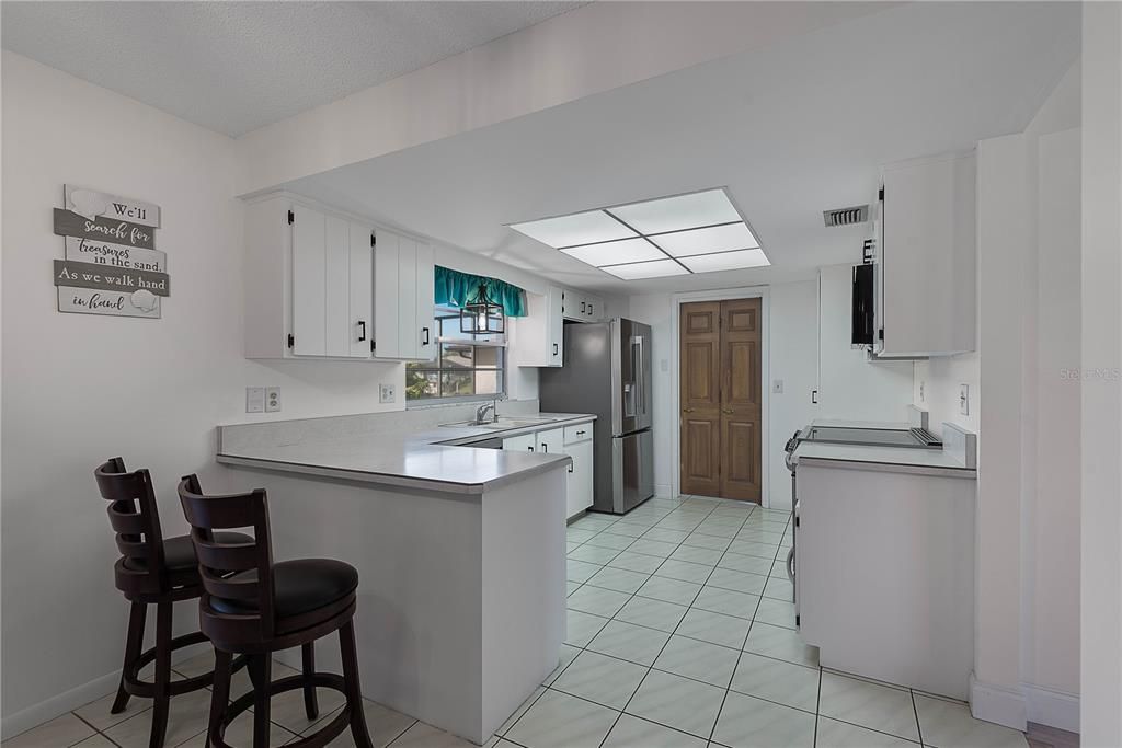 For Sale: $675,000 (3 beds, 2 baths, 2224 Square Feet)