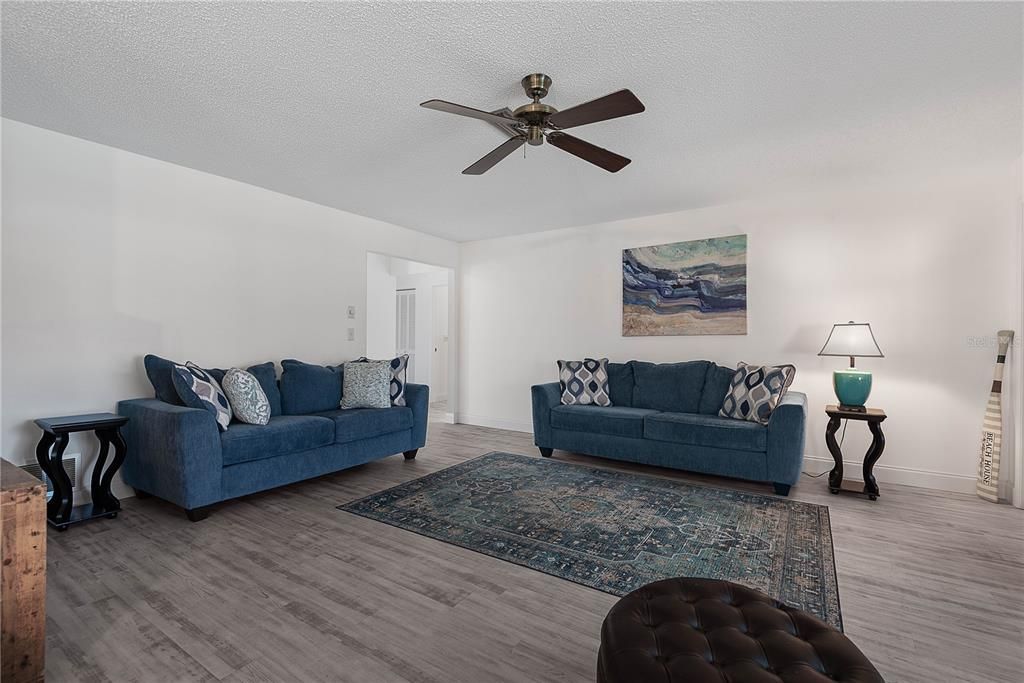 For Sale: $675,000 (3 beds, 2 baths, 2224 Square Feet)