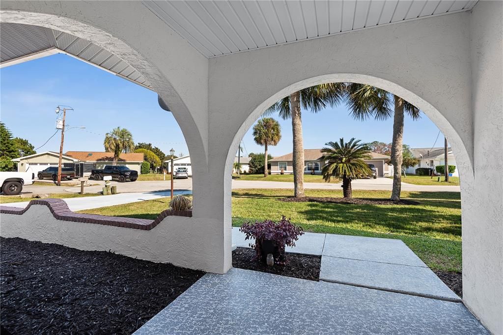 For Sale: $675,000 (3 beds, 2 baths, 2224 Square Feet)