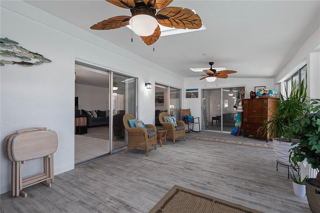 For Sale: $675,000 (3 beds, 2 baths, 2224 Square Feet)