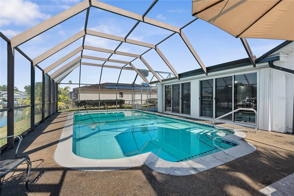 For Sale: $675,000 (3 beds, 2 baths, 2224 Square Feet)