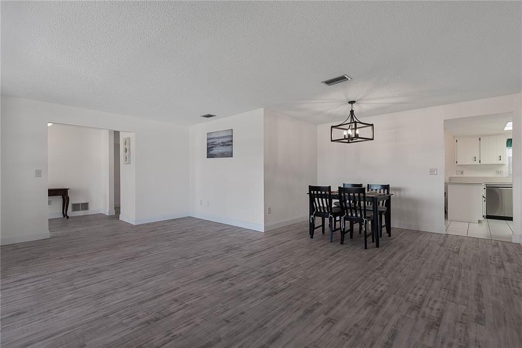 For Sale: $675,000 (3 beds, 2 baths, 2224 Square Feet)