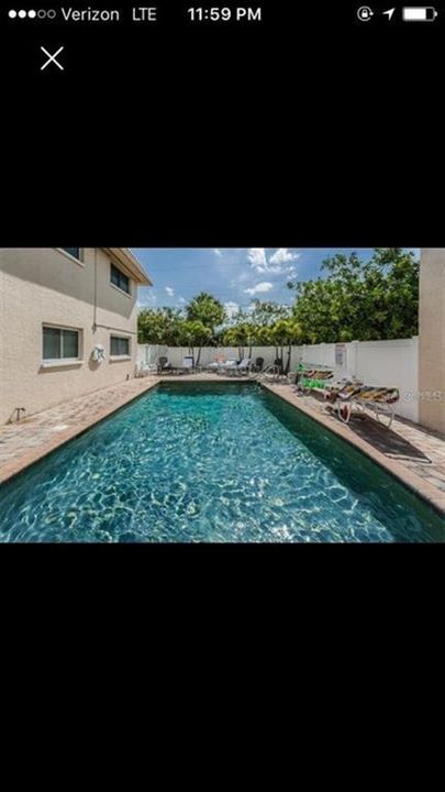 For Sale: $345,000 (2 beds, 2 baths, 870 Square Feet)