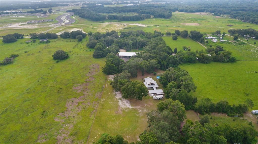 出租: $2,599 (3 贝兹, 2 浴室, 2708 平方英尺)