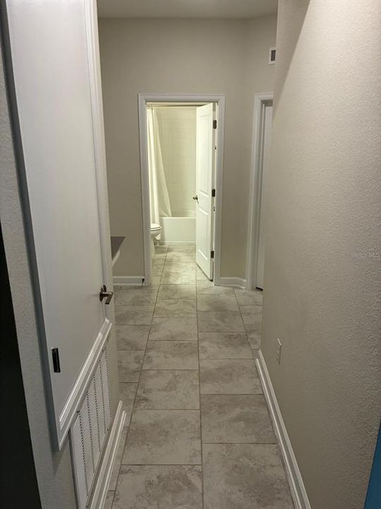 For Rent: $2,700 (4 beds, 3 baths, 2077 Square Feet)