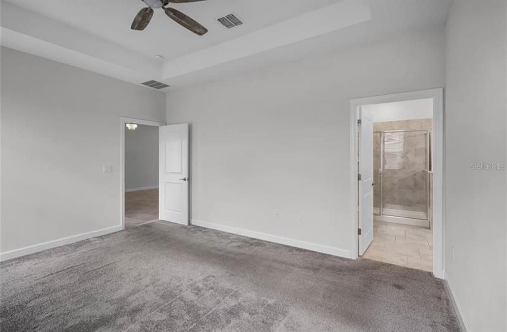 For Rent: $2,700 (4 beds, 3 baths, 2077 Square Feet)