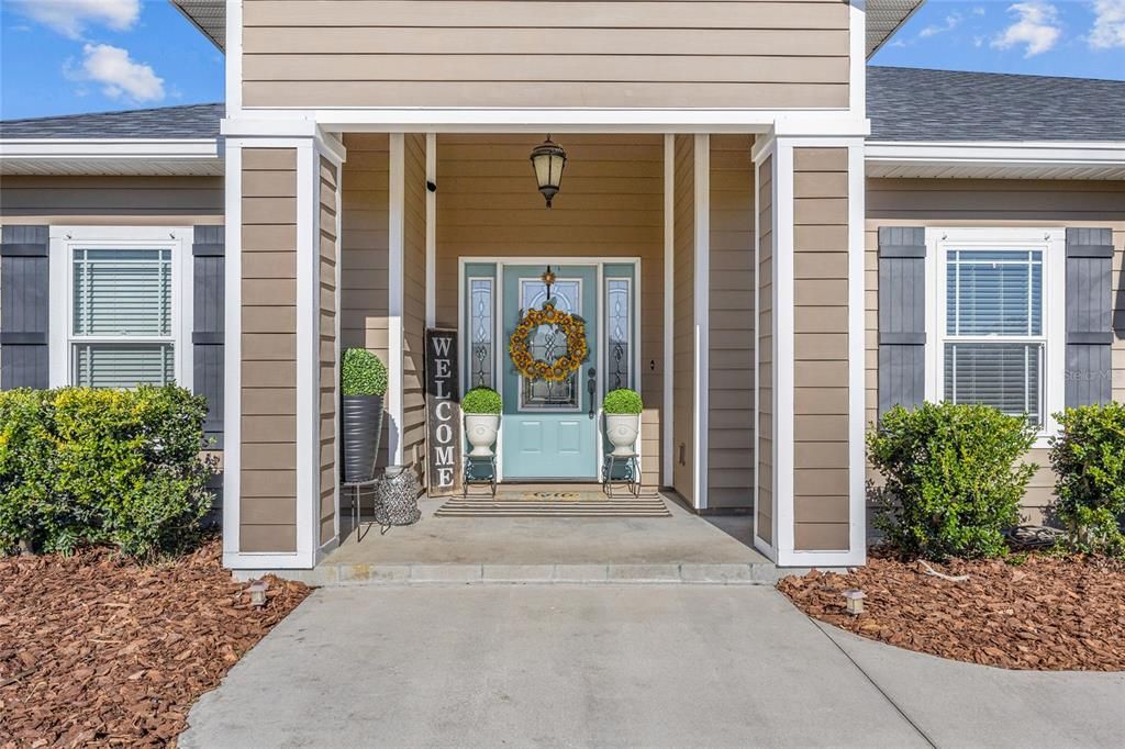 待售: $599,000 (4 贝兹, 2 浴室, 2323 平方英尺)