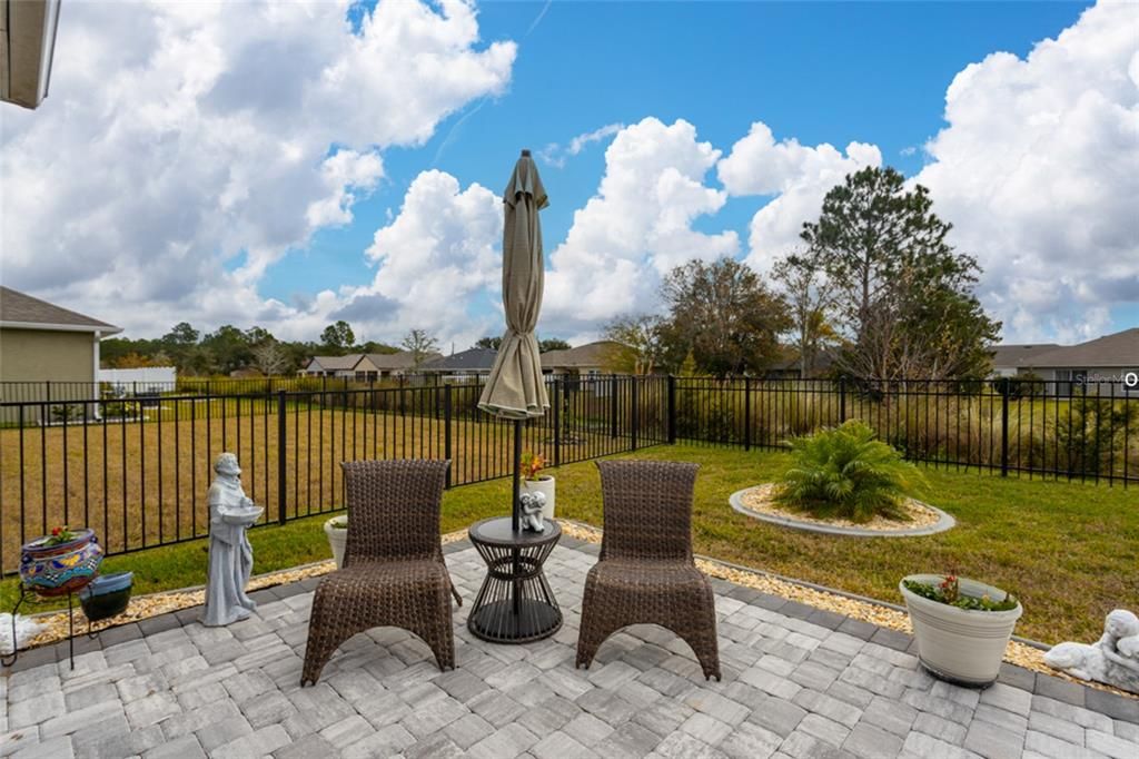 For Sale: $439,900 (3 beds, 2 baths, 1905 Square Feet)