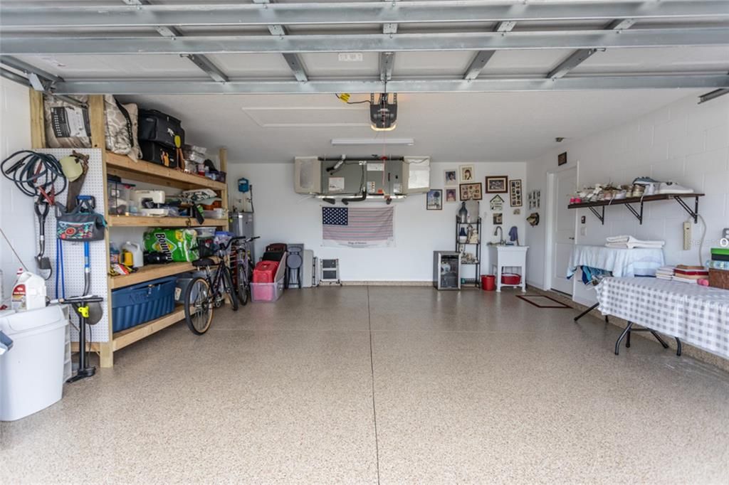 For Sale: $439,900 (3 beds, 2 baths, 1905 Square Feet)