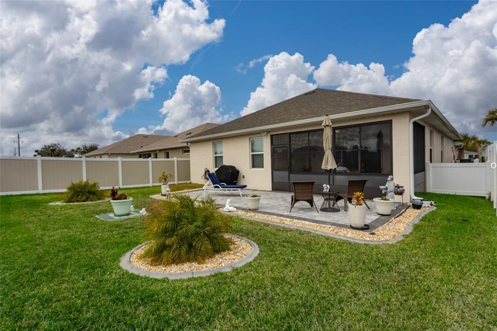 For Sale: $439,900 (3 beds, 2 baths, 1905 Square Feet)