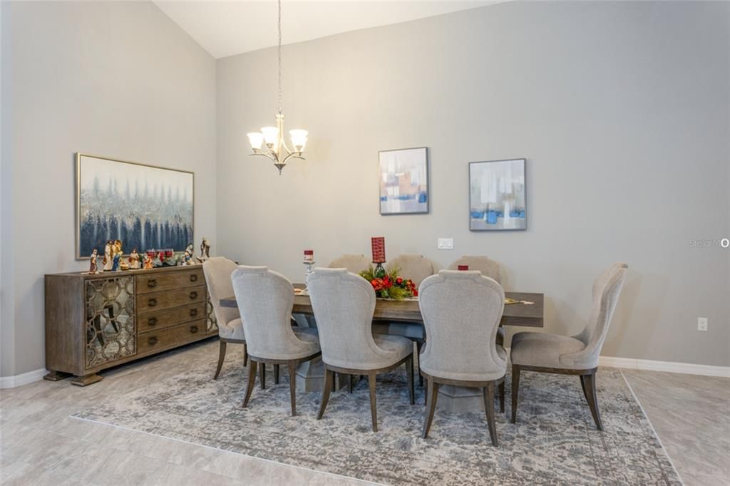 For Sale: $439,900 (3 beds, 2 baths, 1905 Square Feet)