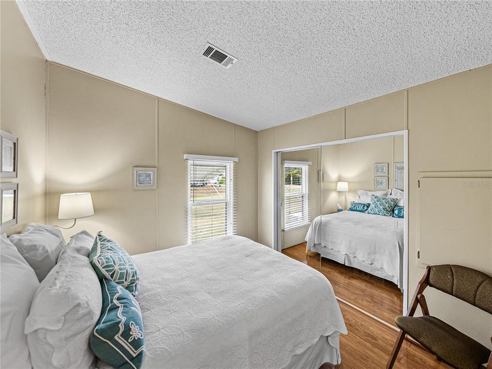 En Venta: $152,500 (2 camas, 2 baños, 864 Pies cuadrados)