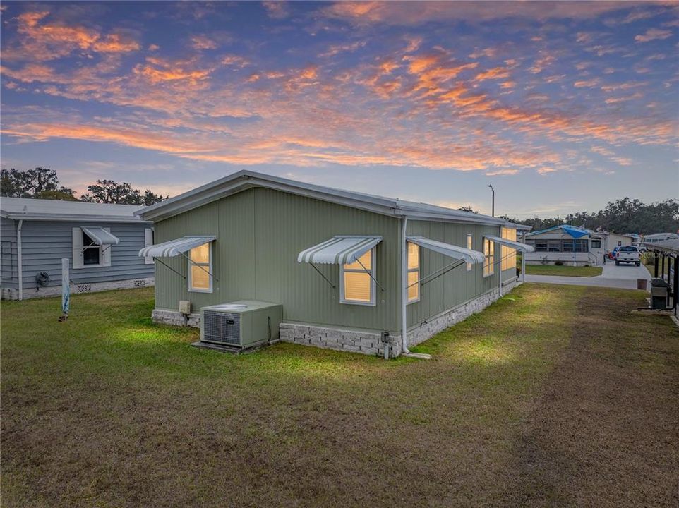 En Venta: $152,500 (2 camas, 2 baños, 864 Pies cuadrados)