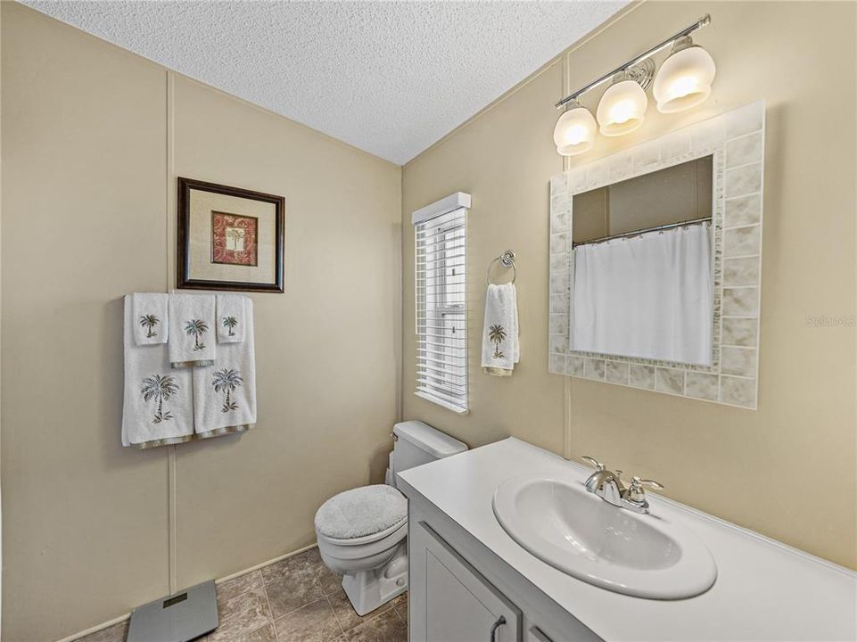 En Venta: $152,500 (2 camas, 2 baños, 864 Pies cuadrados)