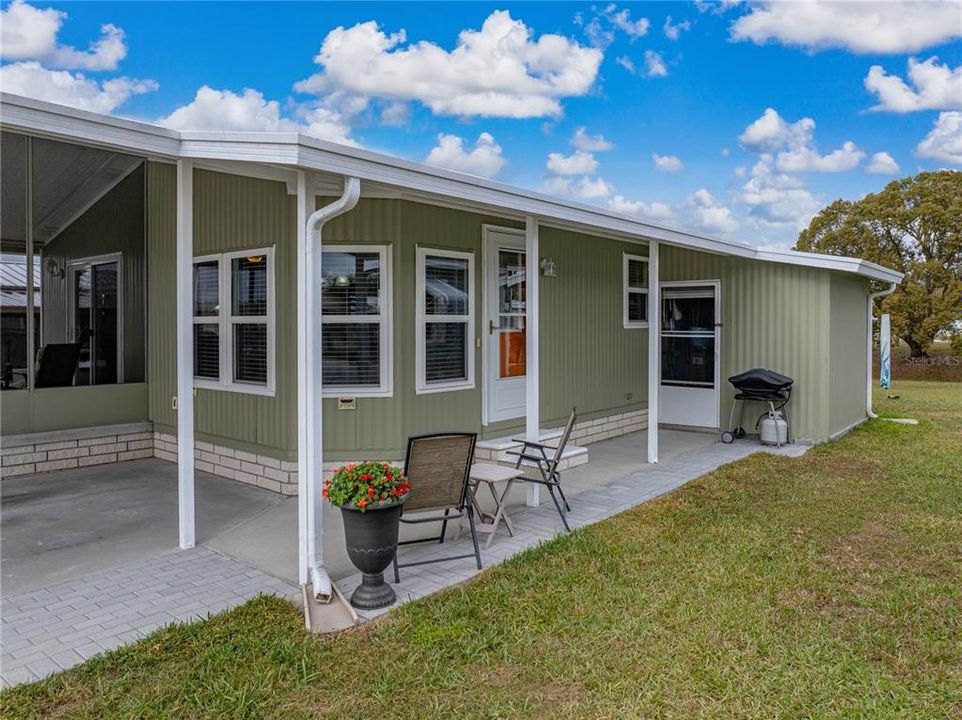 En Venta: $152,500 (2 camas, 2 baños, 864 Pies cuadrados)