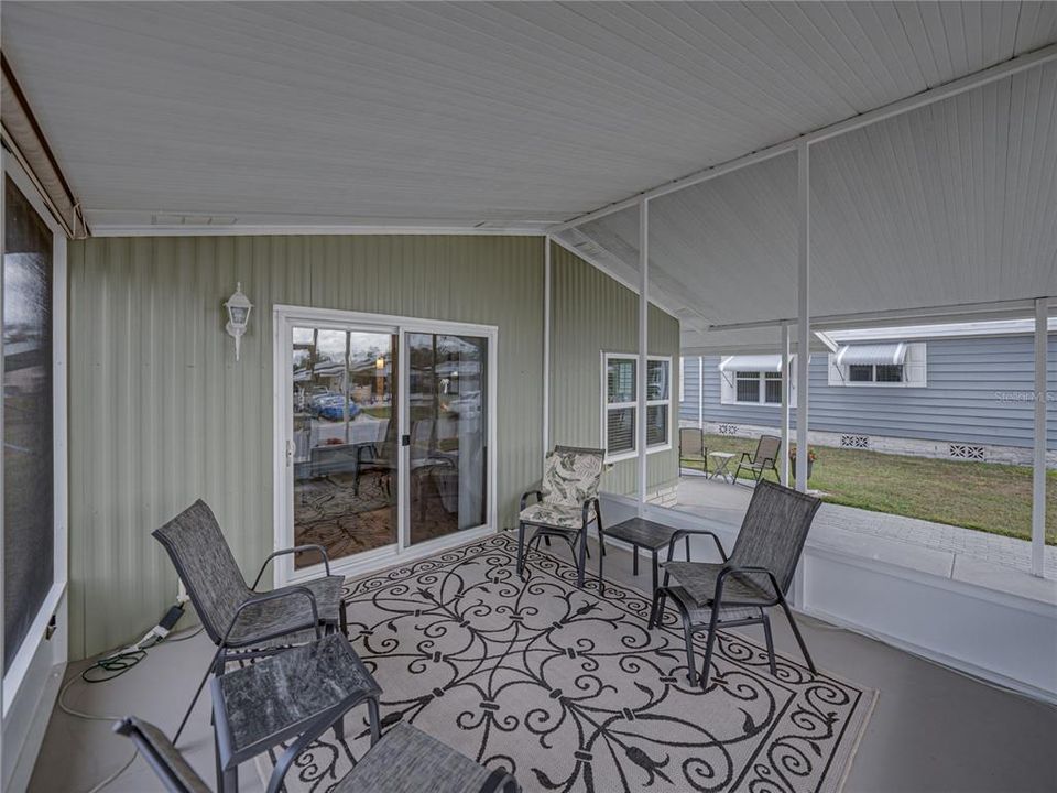 En Venta: $152,500 (2 camas, 2 baños, 864 Pies cuadrados)