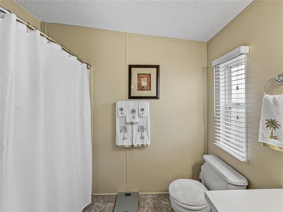 En Venta: $152,500 (2 camas, 2 baños, 864 Pies cuadrados)