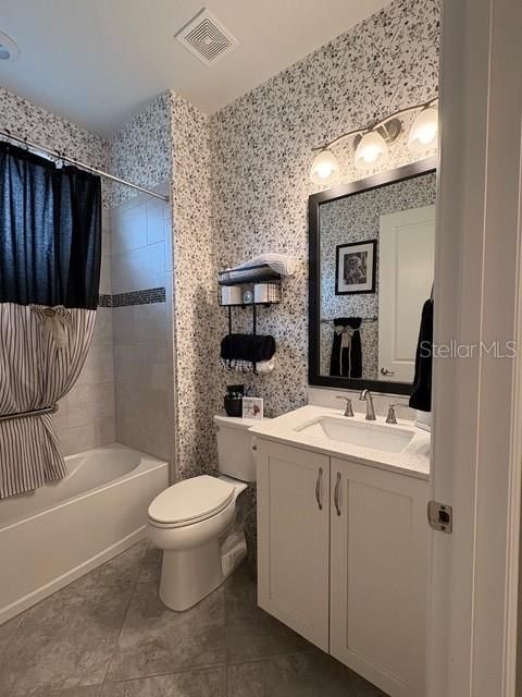 For Sale: $429,919 (2 beds, 2 baths, 2369 Square Feet)