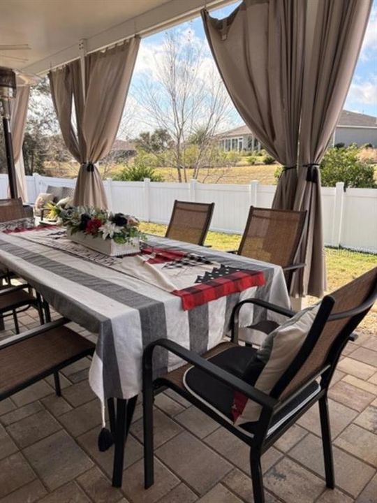 For Sale: $429,919 (2 beds, 2 baths, 2369 Square Feet)