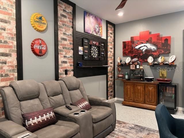 For Sale: $429,919 (2 beds, 2 baths, 2369 Square Feet)