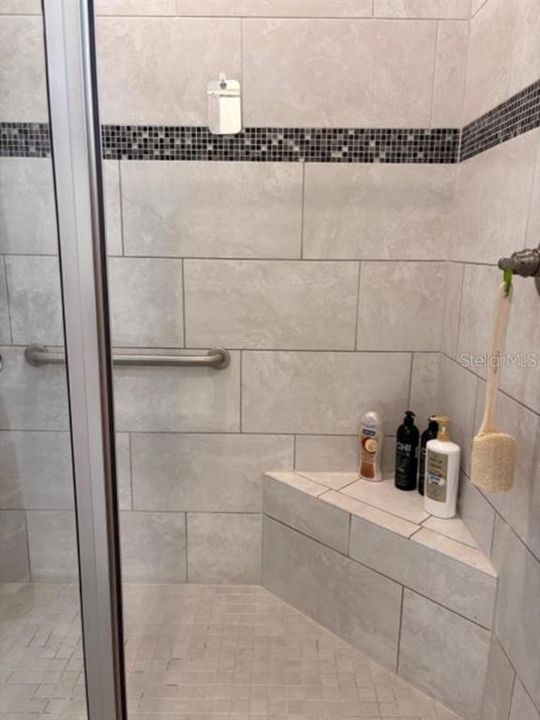 For Sale: $429,919 (2 beds, 2 baths, 2369 Square Feet)