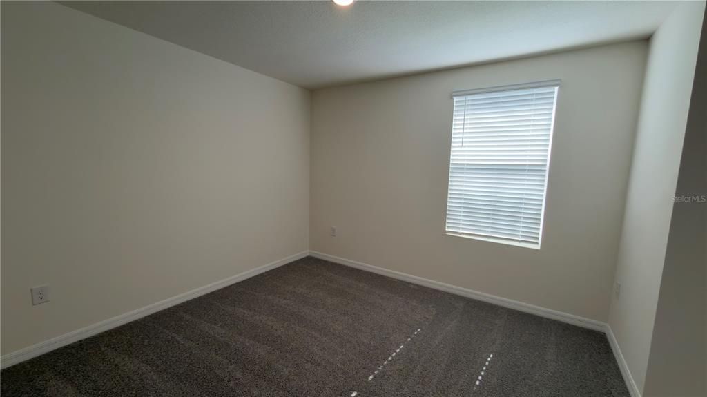 出租: $2,500 (5 贝兹, 3 浴室, 2481 平方英尺)