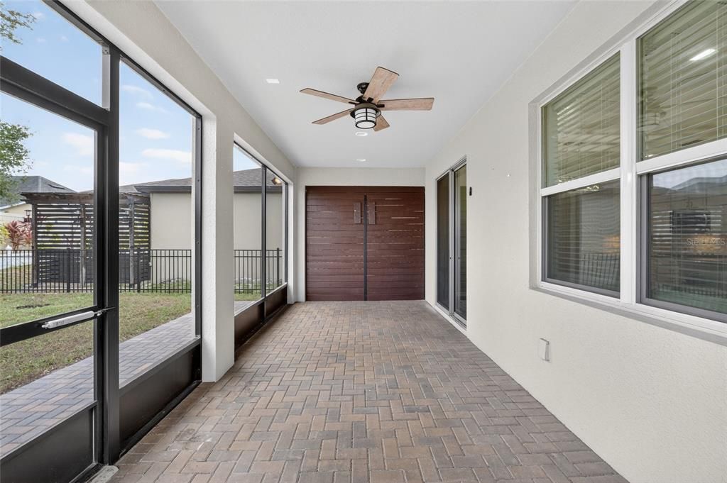 На продажу: $530,000 (5 спален, 3 ванн, 2677 Квадратных фут)