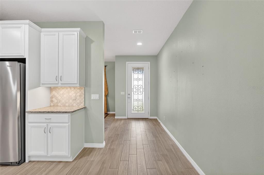 На продажу: $530,000 (5 спален, 3 ванн, 2677 Квадратных фут)