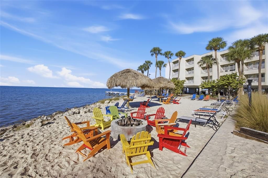 На продажу: $235,000 (1 спален, 1 ванн, 516 Квадратных фут)