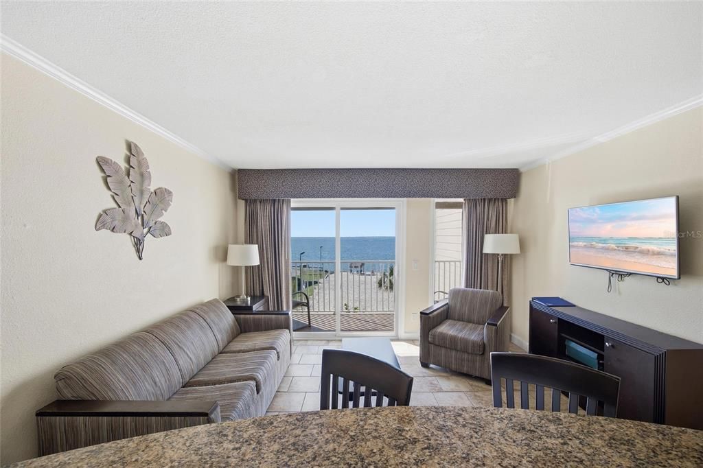 На продажу: $235,000 (1 спален, 1 ванн, 516 Квадратных фут)