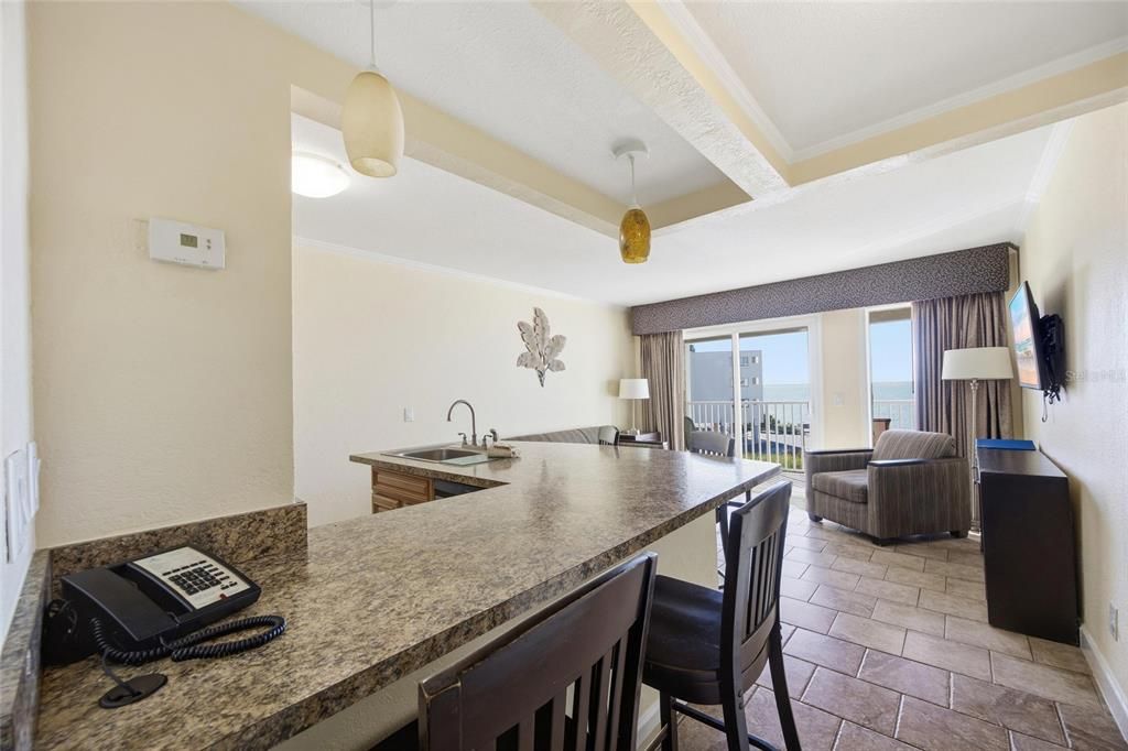 На продажу: $235,000 (1 спален, 1 ванн, 516 Квадратных фут)