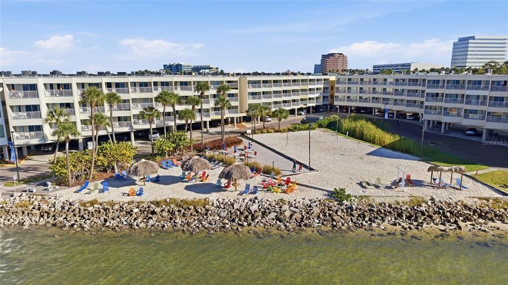 На продажу: $235,000 (1 спален, 1 ванн, 516 Квадратных фут)