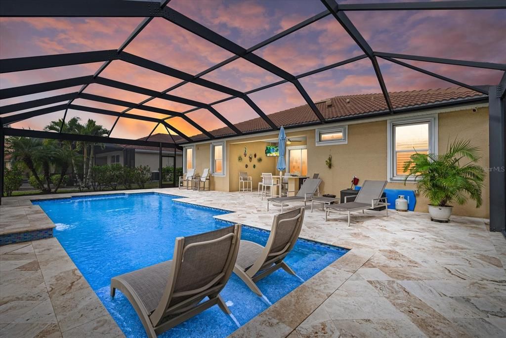 待售: $625,000 (4 贝兹, 3 浴室, 2369 平方英尺)