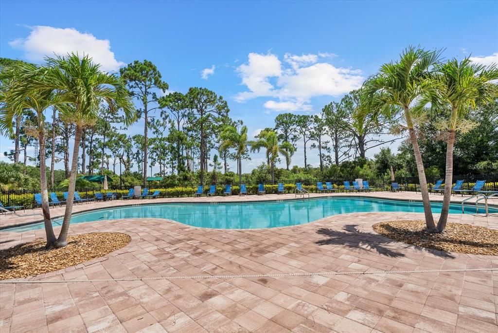 待售: $625,000 (4 贝兹, 3 浴室, 2369 平方英尺)