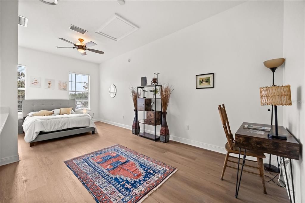 出租: $1,850 (1 贝兹, 1 浴室, 624 平方英尺)