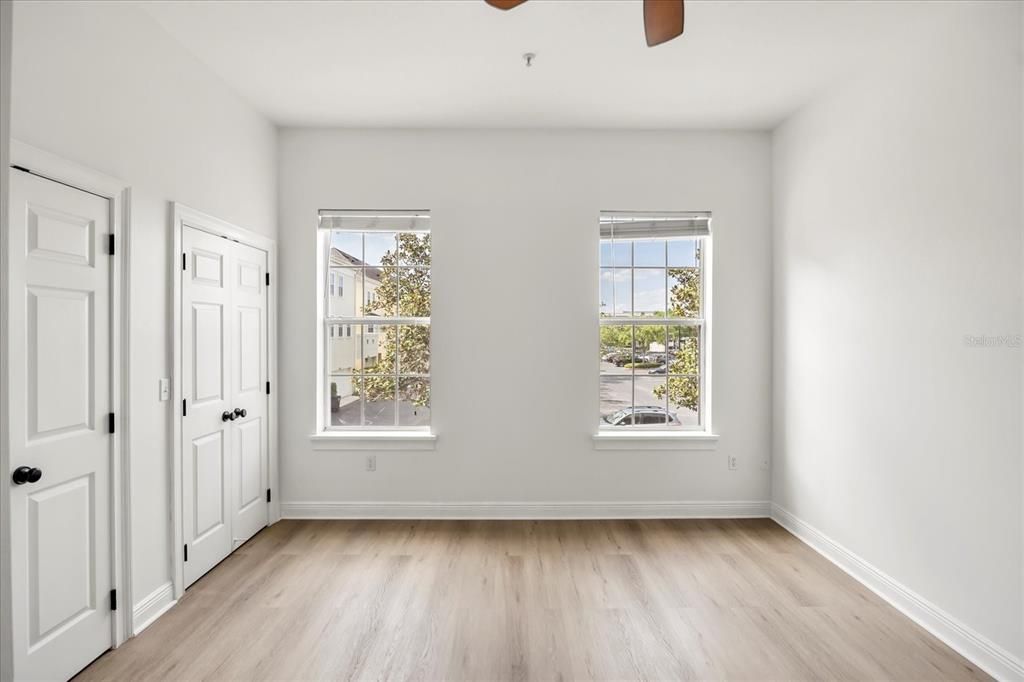 出租: $1,850 (1 贝兹, 1 浴室, 624 平方英尺)