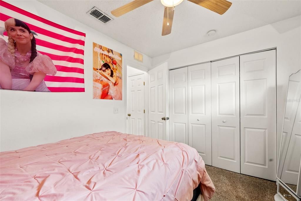 待售: $230,000 (3 贝兹, 2 浴室, 1172 平方英尺)