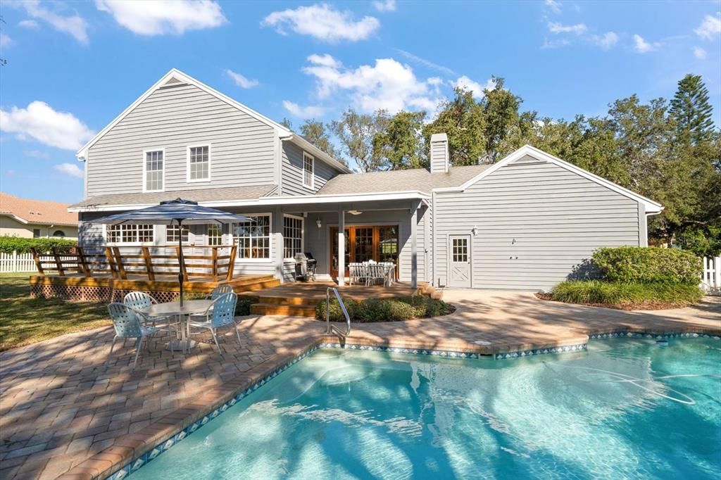 En Venta: $1,199,000 (4 camas, 2 baños, 3096 Pies cuadrados)