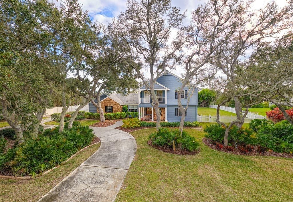 En Venta: $1,199,000 (4 camas, 2 baños, 3096 Pies cuadrados)