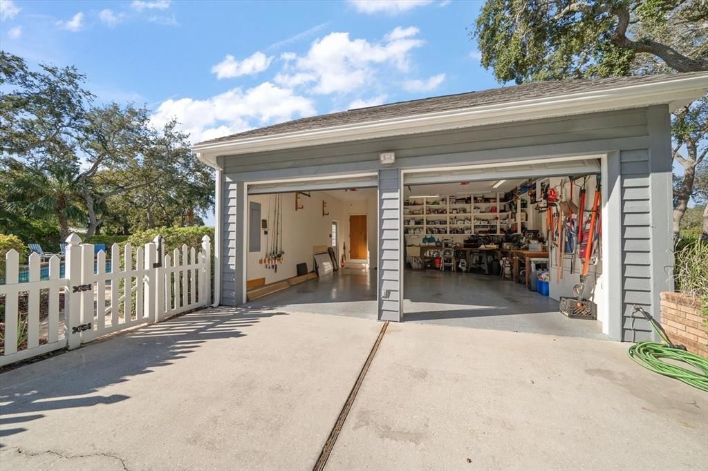 En Venta: $1,199,000 (4 camas, 2 baños, 3096 Pies cuadrados)