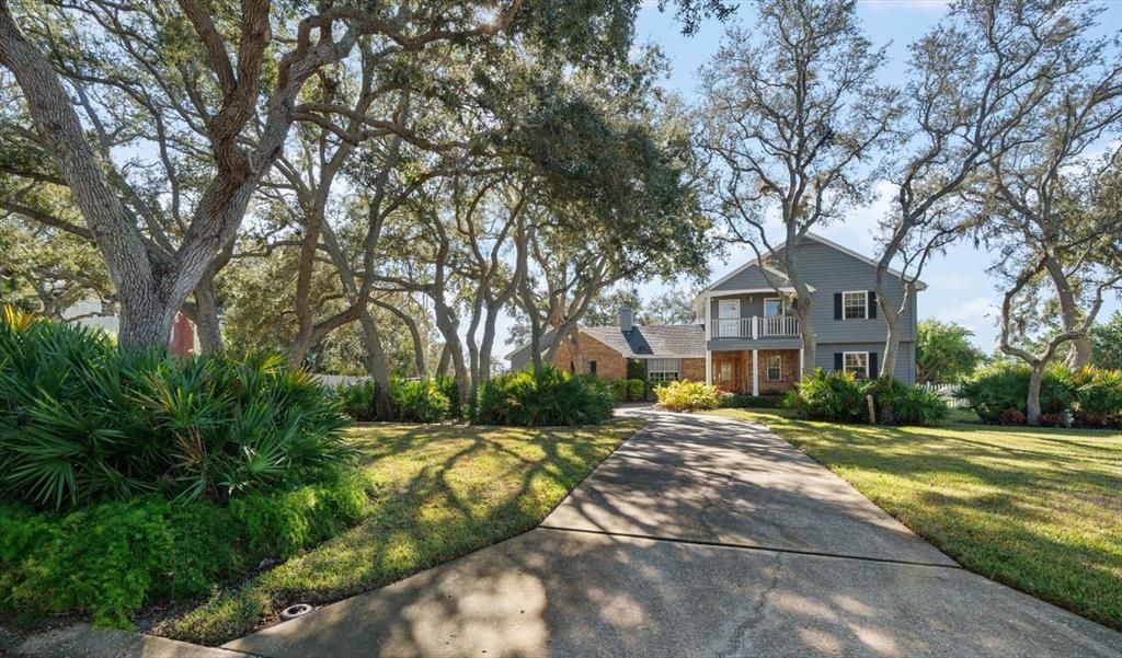 En Venta: $1,199,000 (4 camas, 2 baños, 3096 Pies cuadrados)